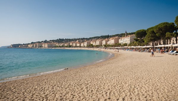 Plages avec peu de monde en france : découvrez la côte d'azur